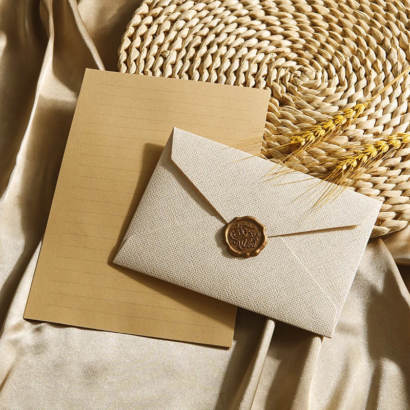 Linen Texture Kraft Envelopes